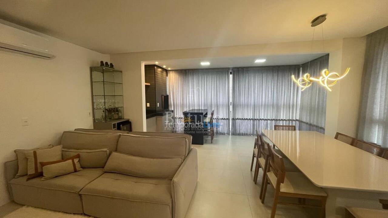 Apartamento para aluguel de temporada em Itapema (Meia Praia)