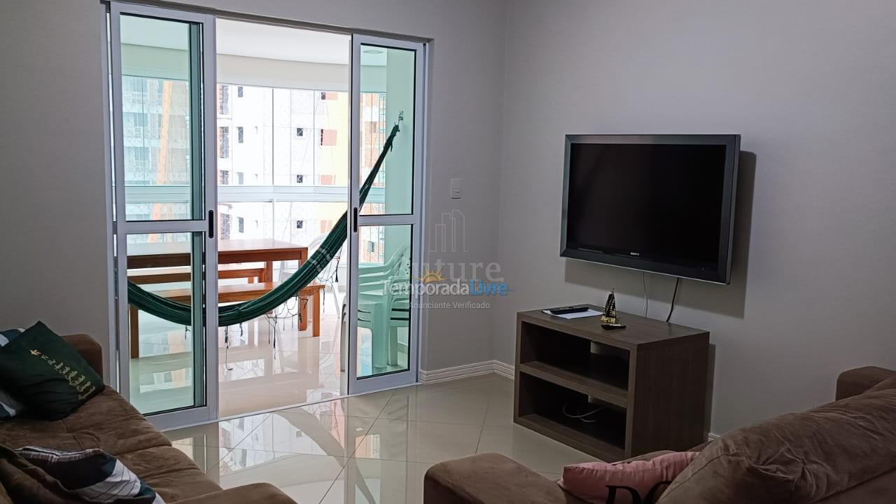Apartamento para aluguel de temporada em Itapema (Meia Praia)