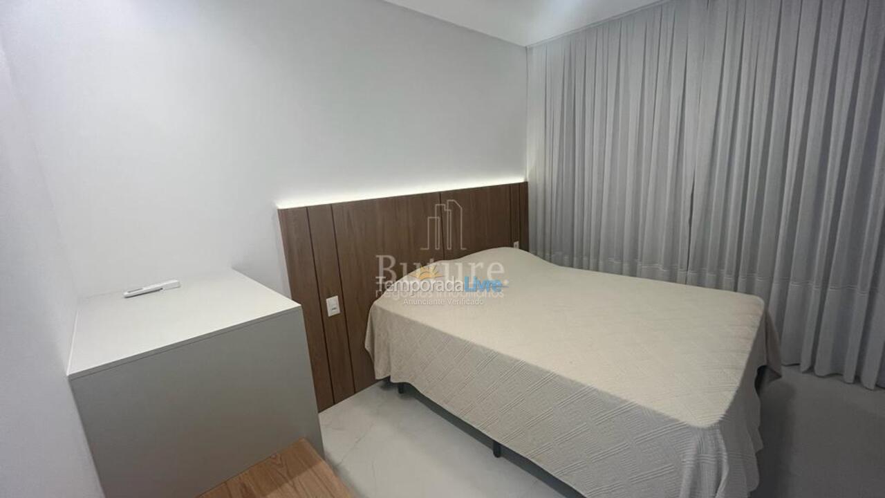 Apartamento para aluguel de temporada em Itapema (Meia Praia)