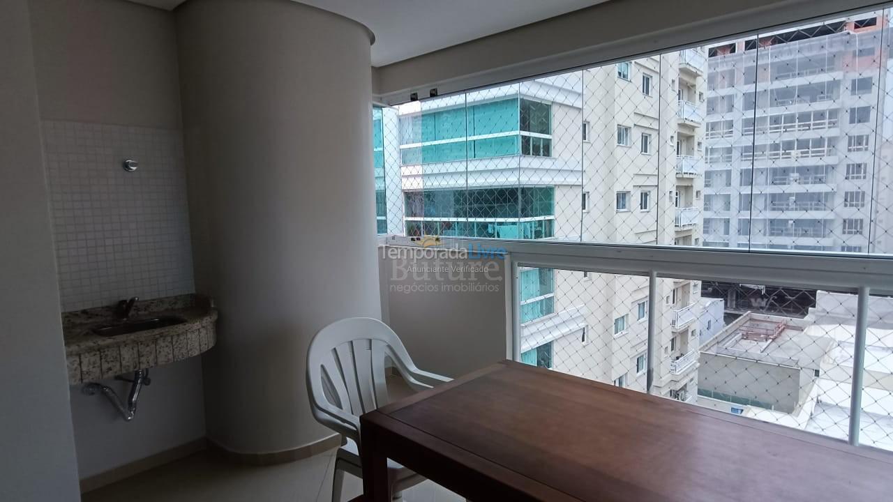 Apartamento para aluguel de temporada em Itapema (Meia Praia)