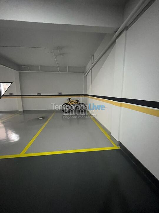 Apartamento para aluguel de temporada em Itapema (Meia Praia)
