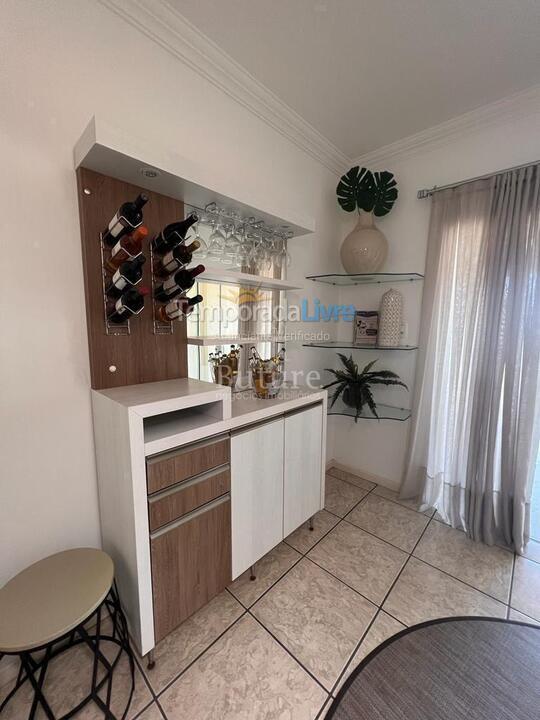 Apartamento para alquiler de vacaciones em Itapema (Meia Praia)