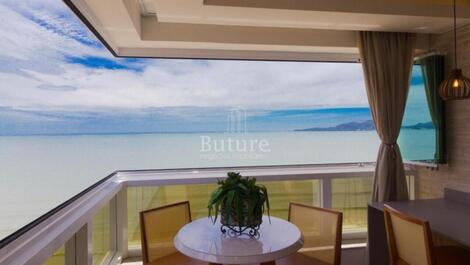 HERMOSO APARTAMENTO DE 4 SUITES EN LA CUADRA DEL MAR!!!