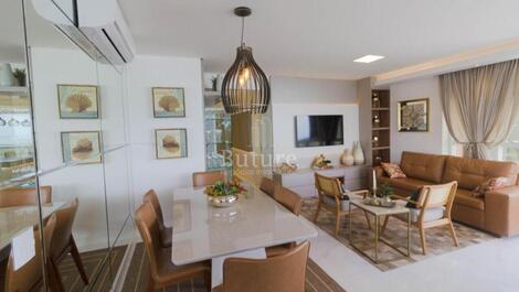 HERMOSO APARTAMENTO DE 4 SUITES EN LA CUADRA DEL MAR!!!