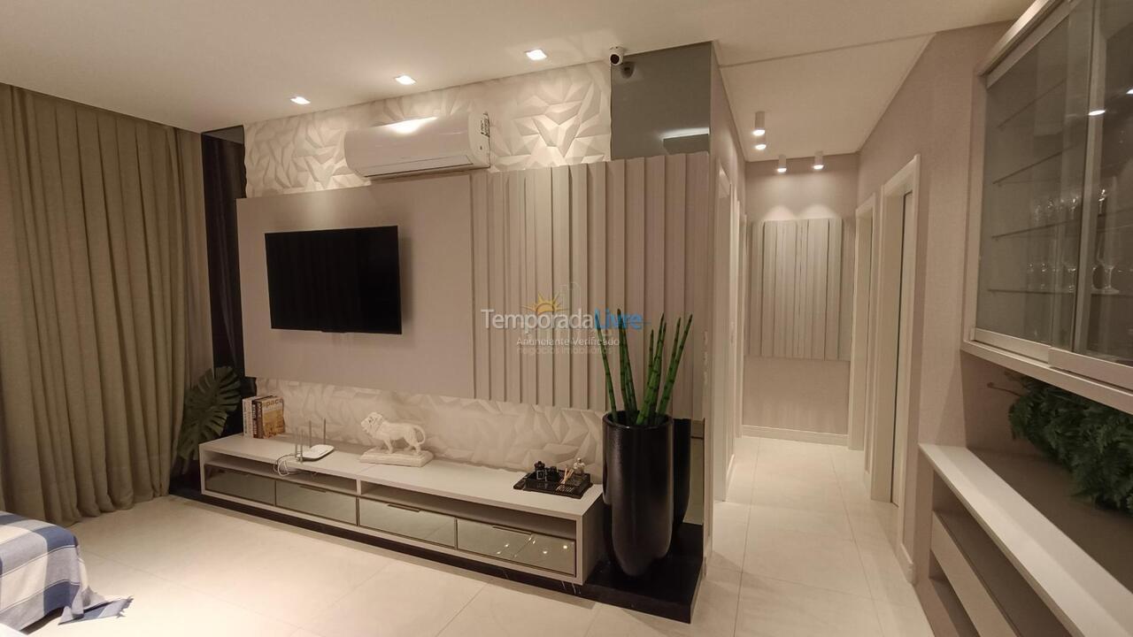 Apartment for vacation rental in Itapema (Meia Praia)