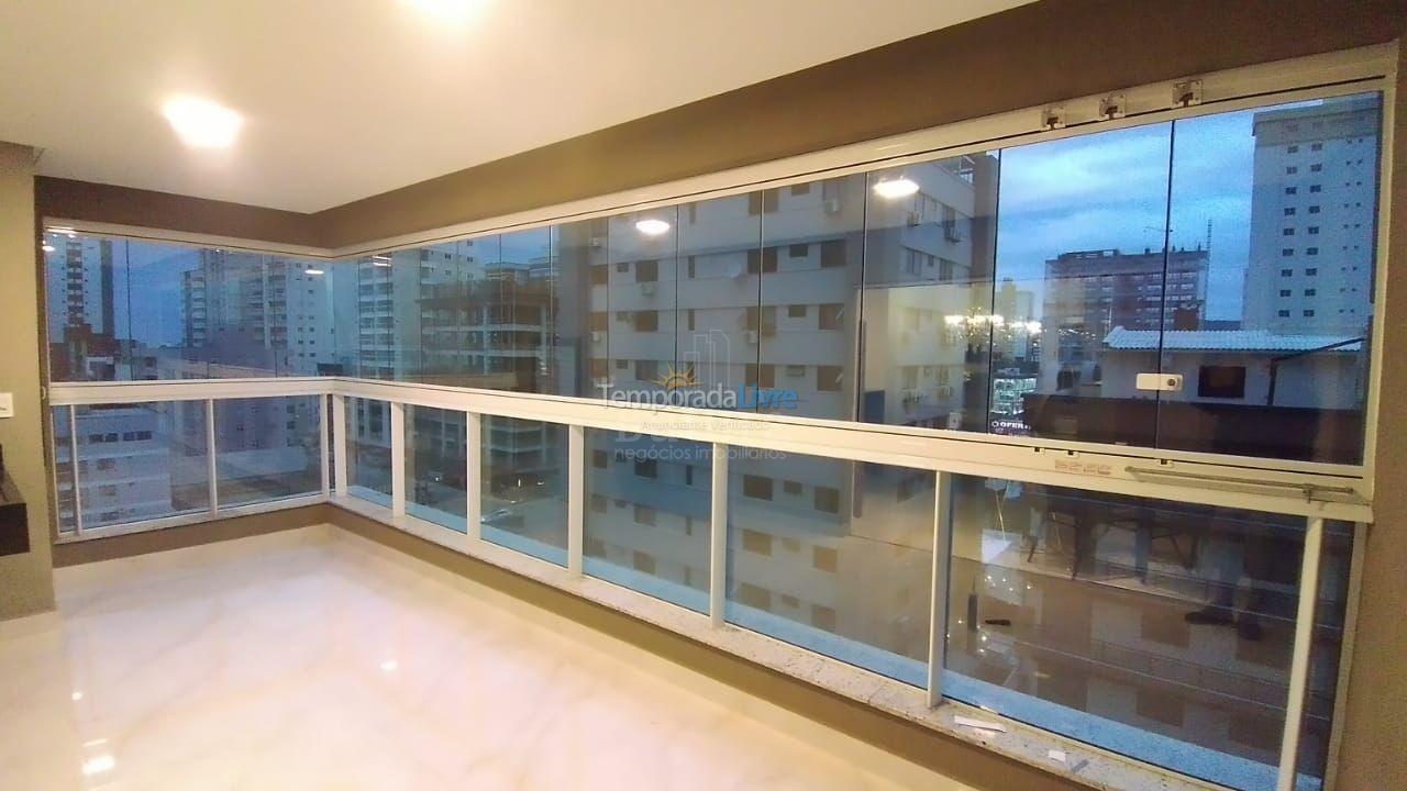 Apartamento para aluguel de temporada em Itapema (Meia Praia)