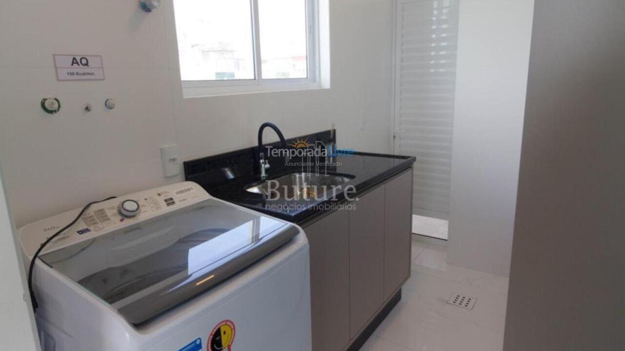 Apartamento para alquiler de vacaciones em Itapema (Meia Praia)
