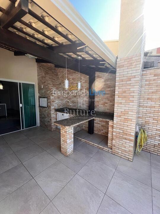 Apartamento para alquiler de vacaciones em Itapema (Meia Praia)