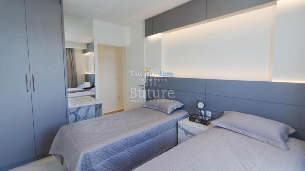 Apartamento para alquiler de vacaciones em Itapema (Meia Praia)