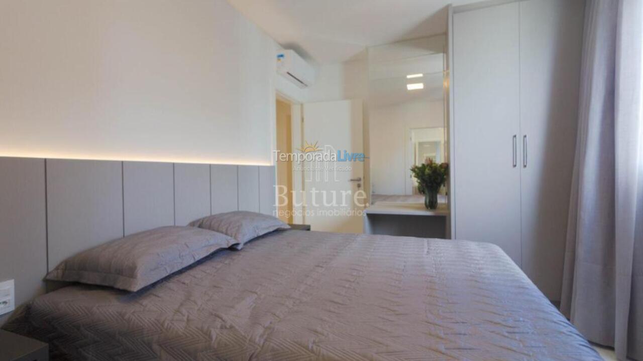 Apartamento para alquiler de vacaciones em Itapema (Meia Praia)