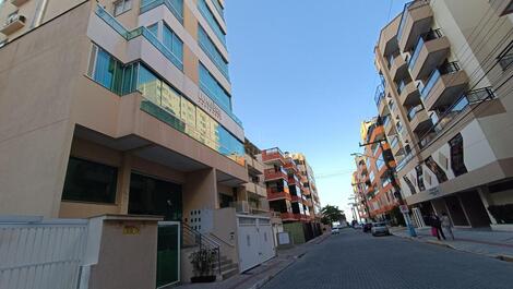 Apartamento para alugar em Itapema - Meia Praia