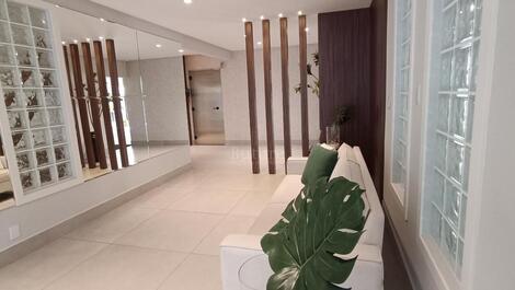 ÓTIMO AP 2 DORMITÓRIOS COM EXELENTE LOCALIZAÇÃO