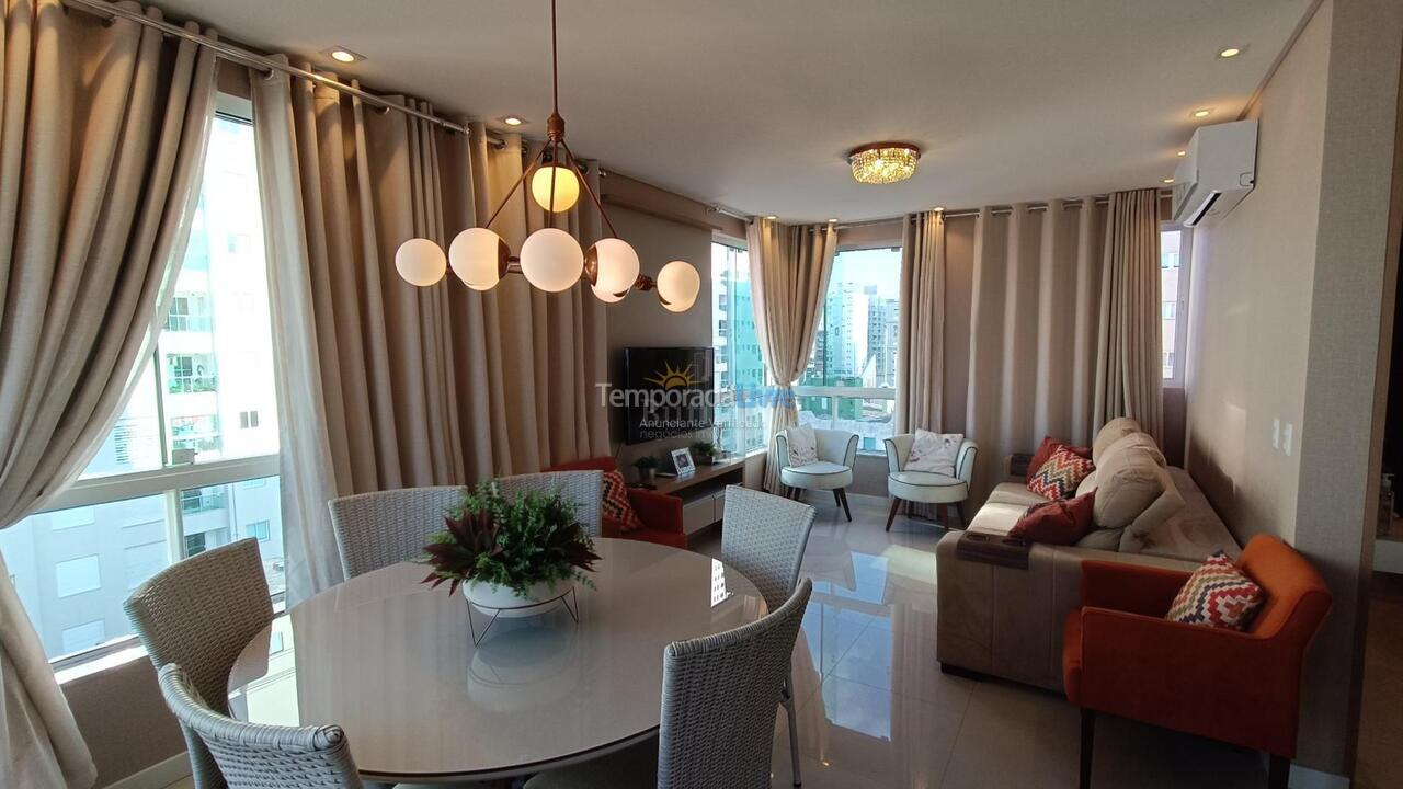 Apartamento para aluguel de temporada em Itapema (Meia Praia)