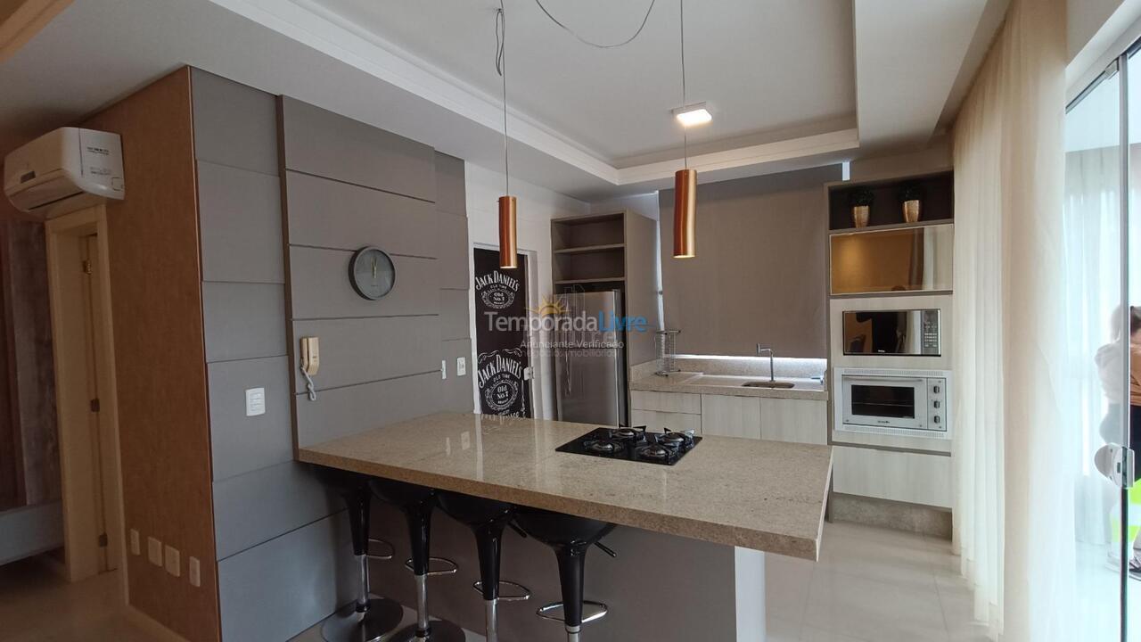 Apartamento para alquiler de vacaciones em Itapema (Meia Praia)