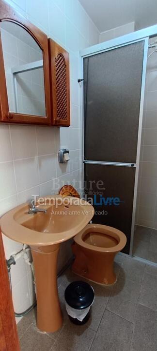 Apartamento para aluguel de temporada em Itapema (Meia Praia)