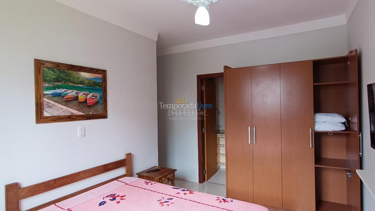 Apartamento para alquiler de vacaciones em Itapema (Meia Praia)