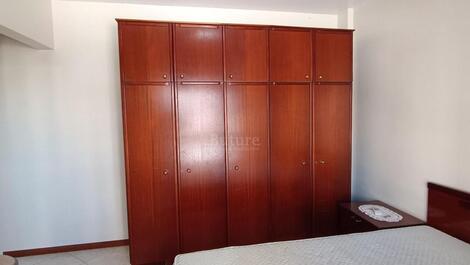 ÓTIMO AP 2 DORMITÓRIOS COM EXELENTE LOCALIZAÇÃO