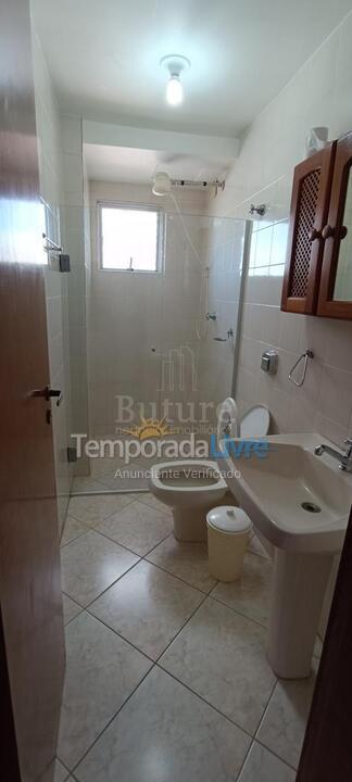 Apartamento para aluguel de temporada em Itapema (Meia Praia)