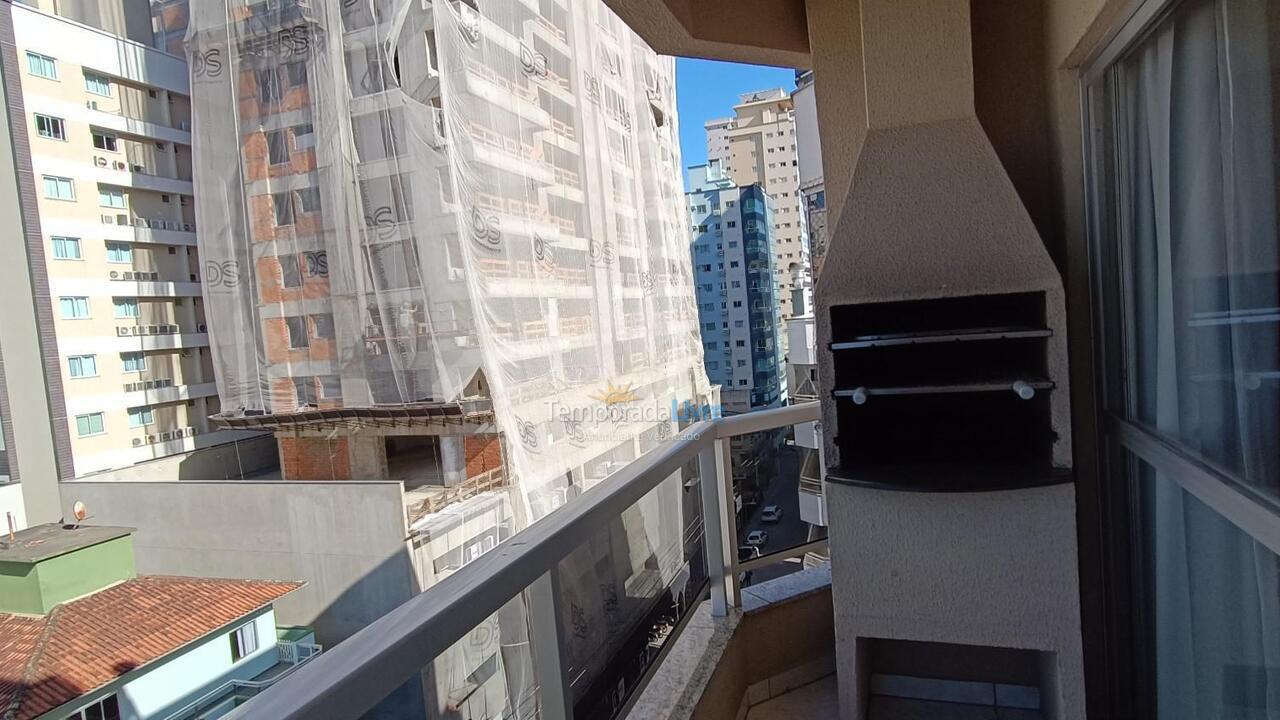 Apartamento para aluguel de temporada em Itapema (Meia Praia)