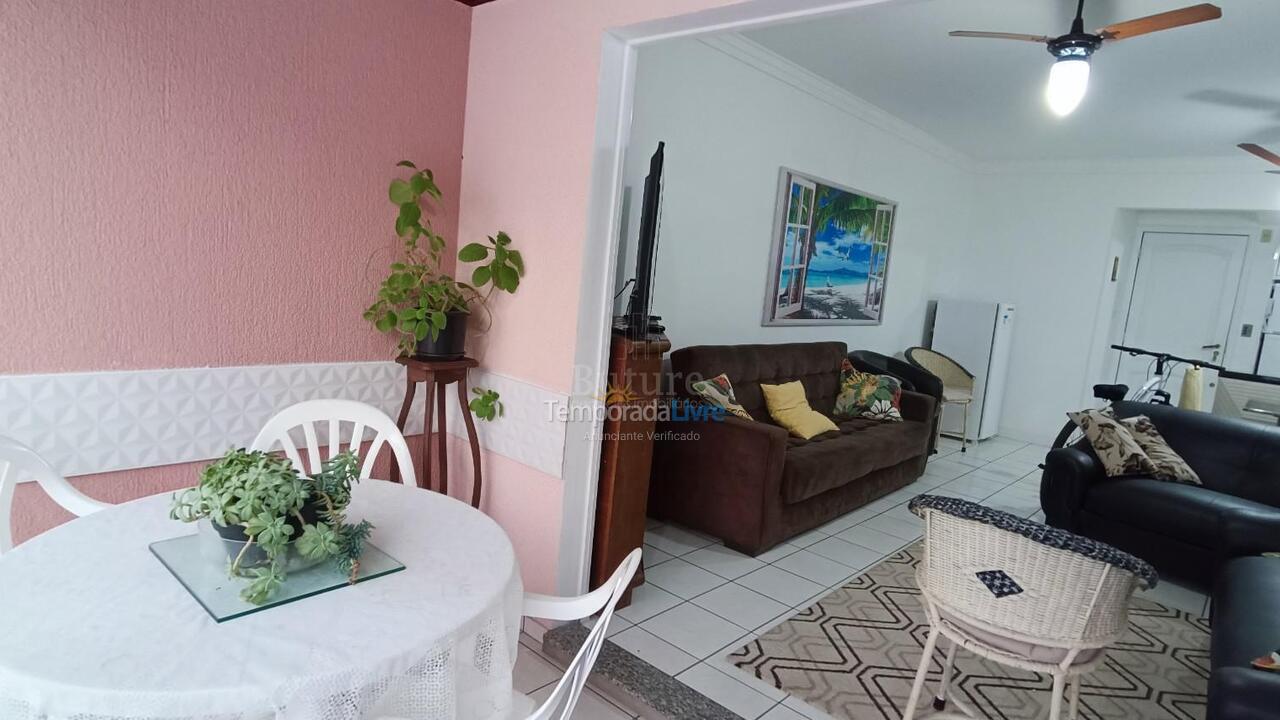 Apartamento para aluguel de temporada em Itapema (Meia Praia)