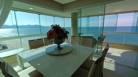 LUXUOSO AP FRENTE MAR COM 4 DORM 2 SUÍTES