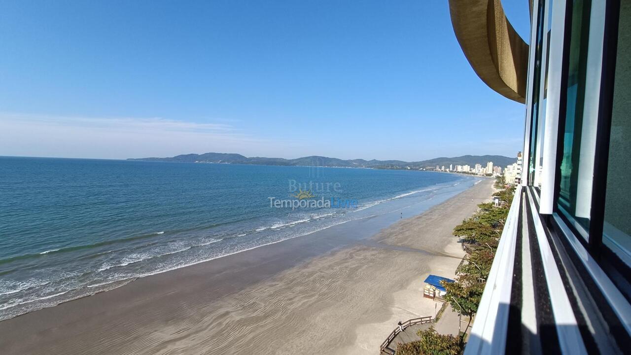 Apartamento para aluguel de temporada em Itapema (Meia Praia)