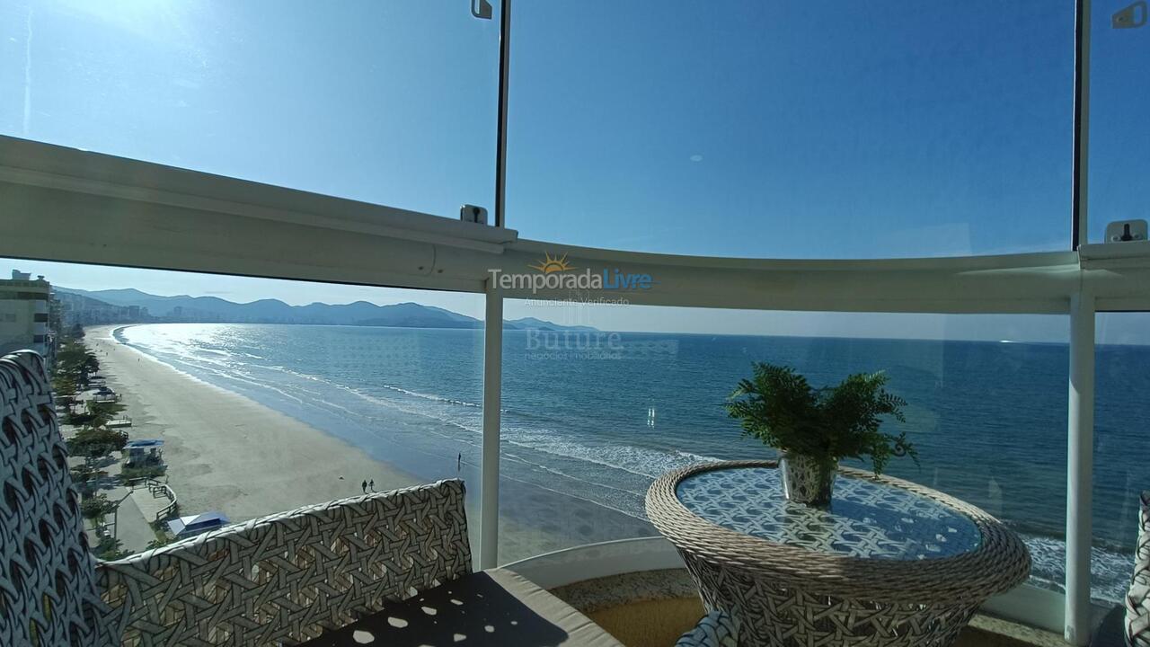 Apartamento para aluguel de temporada em Itapema (Meia Praia)