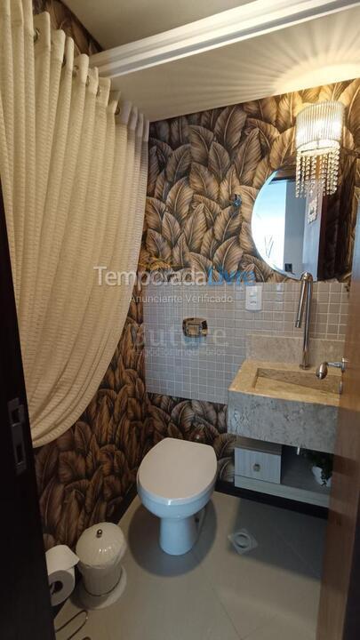 Apartamento para aluguel de temporada em Itapema (Meia Praia)