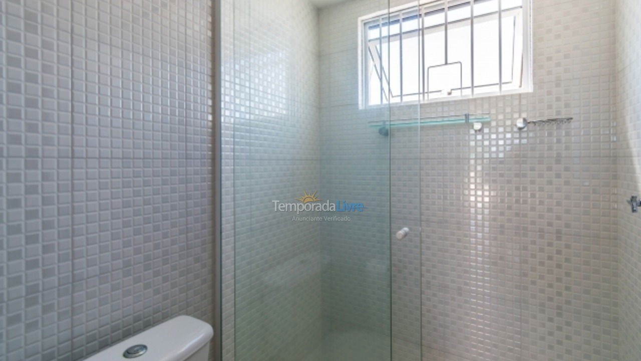 Casa para aluguel de temporada em Florianópolis (Praia da Daniela)