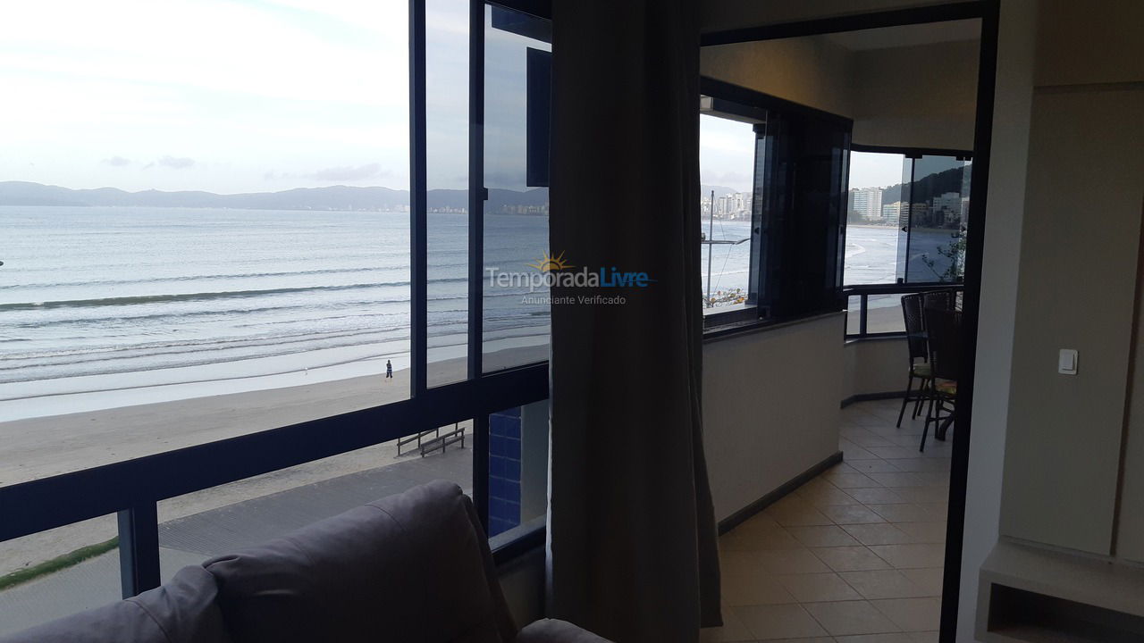 Apartamento para aluguel de temporada em Itapema (Centro)