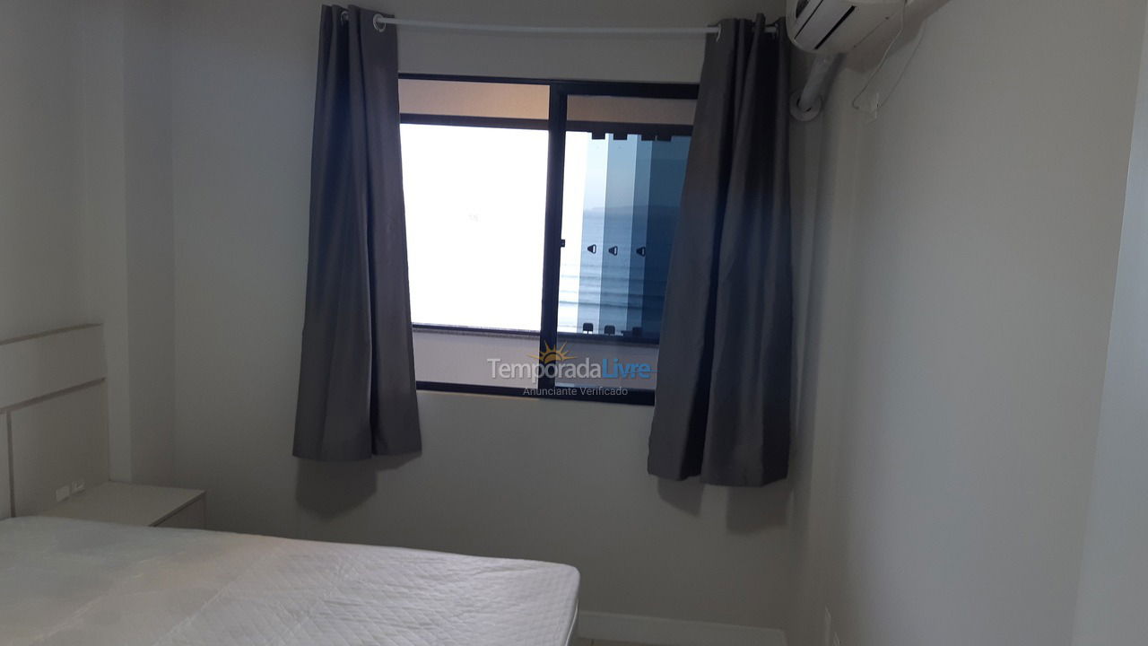 Apartamento para aluguel de temporada em Itapema (Centro)