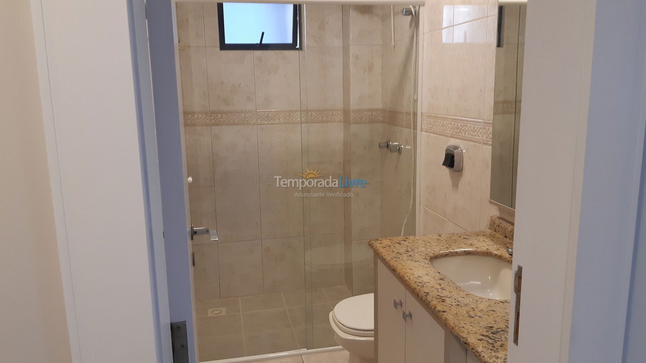 Apartamento para aluguel de temporada em Itapema (Centro)