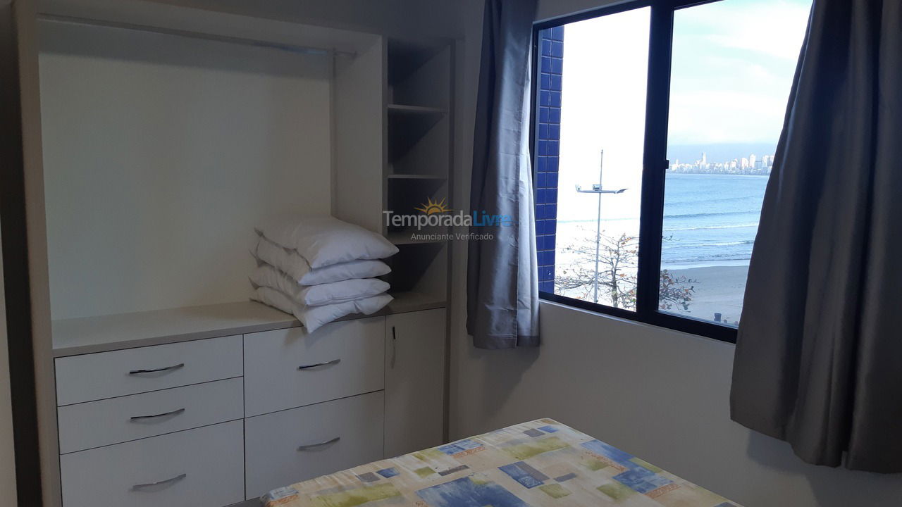 Apartamento para aluguel de temporada em Itapema (Centro)