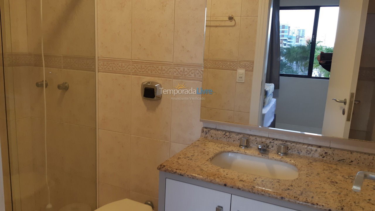 Apartamento para aluguel de temporada em Itapema (Centro)