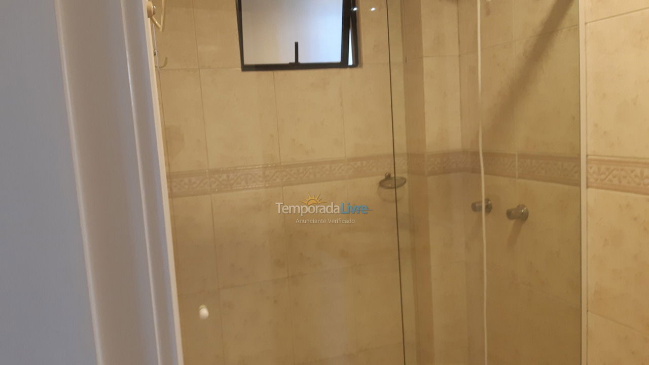 Apartamento para aluguel de temporada em Itapema (Centro)