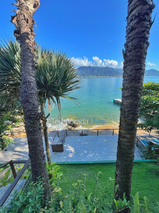 Casa para alquiler de vacaciones em Ilhabela (Barra Velha)