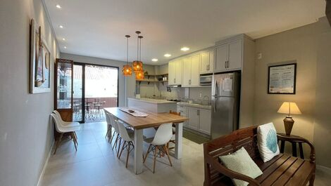 Beautiful townhouse on Mariscal beach