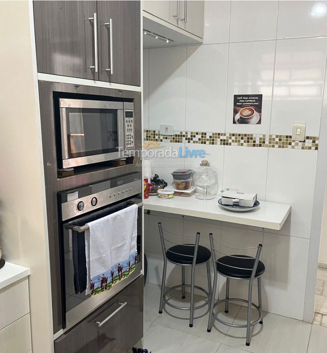 Apartment for vacation rental in Guarujá (Pitangueiras)