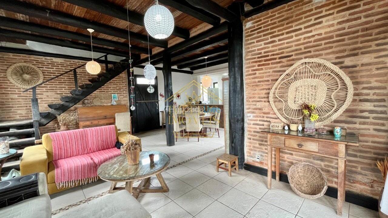 Casa para alquiler de vacaciones em Guarapari (Meaípe)