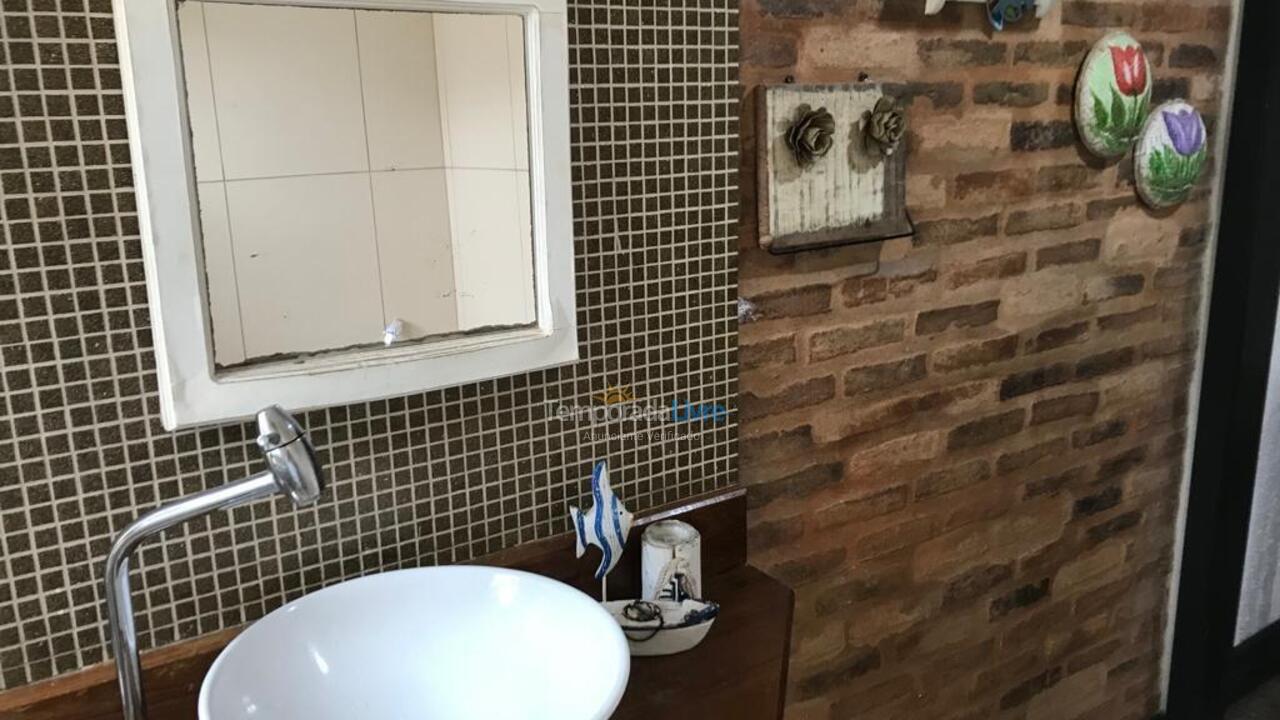 Casa para alquiler de vacaciones em Guarapari (Meaípe)