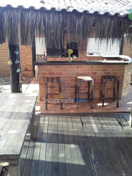 Casa para alquiler de vacaciones em Guarapari (Meaípe)