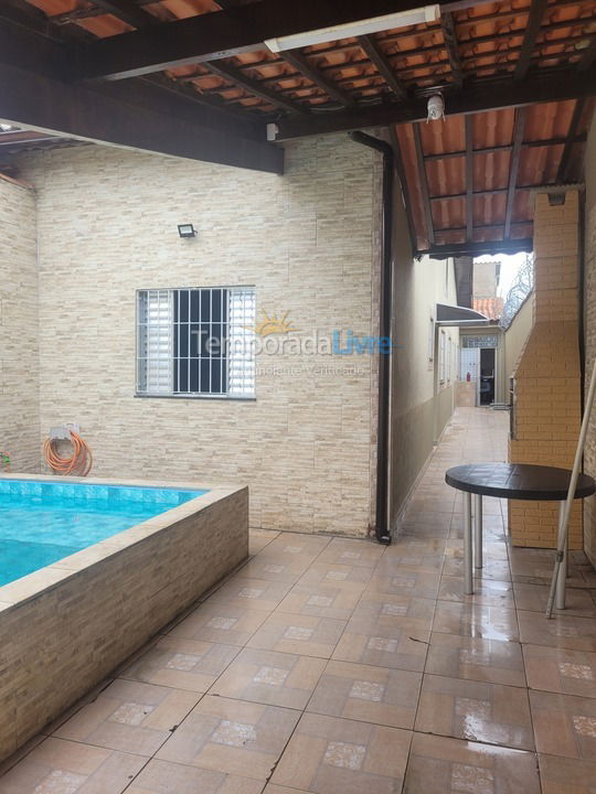 Casa para aluguel de temporada em Mongaguá (Jardim Praia Grande Mongaguá)