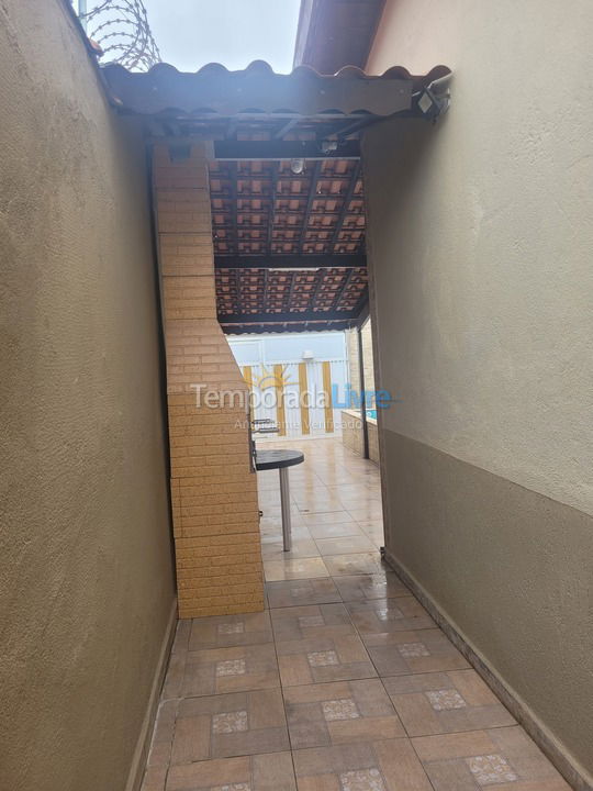 Casa para aluguel de temporada em Mongaguá (Jardim Praia Grande Mongaguá)