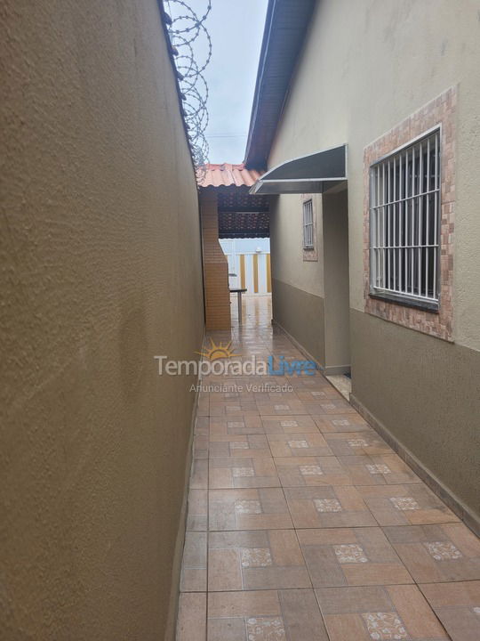 Casa para aluguel de temporada em Mongaguá (Jardim Praia Grande Mongaguá)