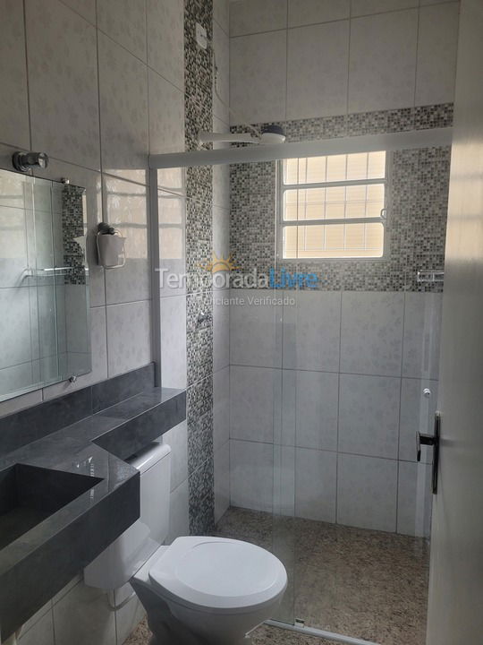 Casa para aluguel de temporada em Mongaguá (Jardim Praia Grande Mongaguá)