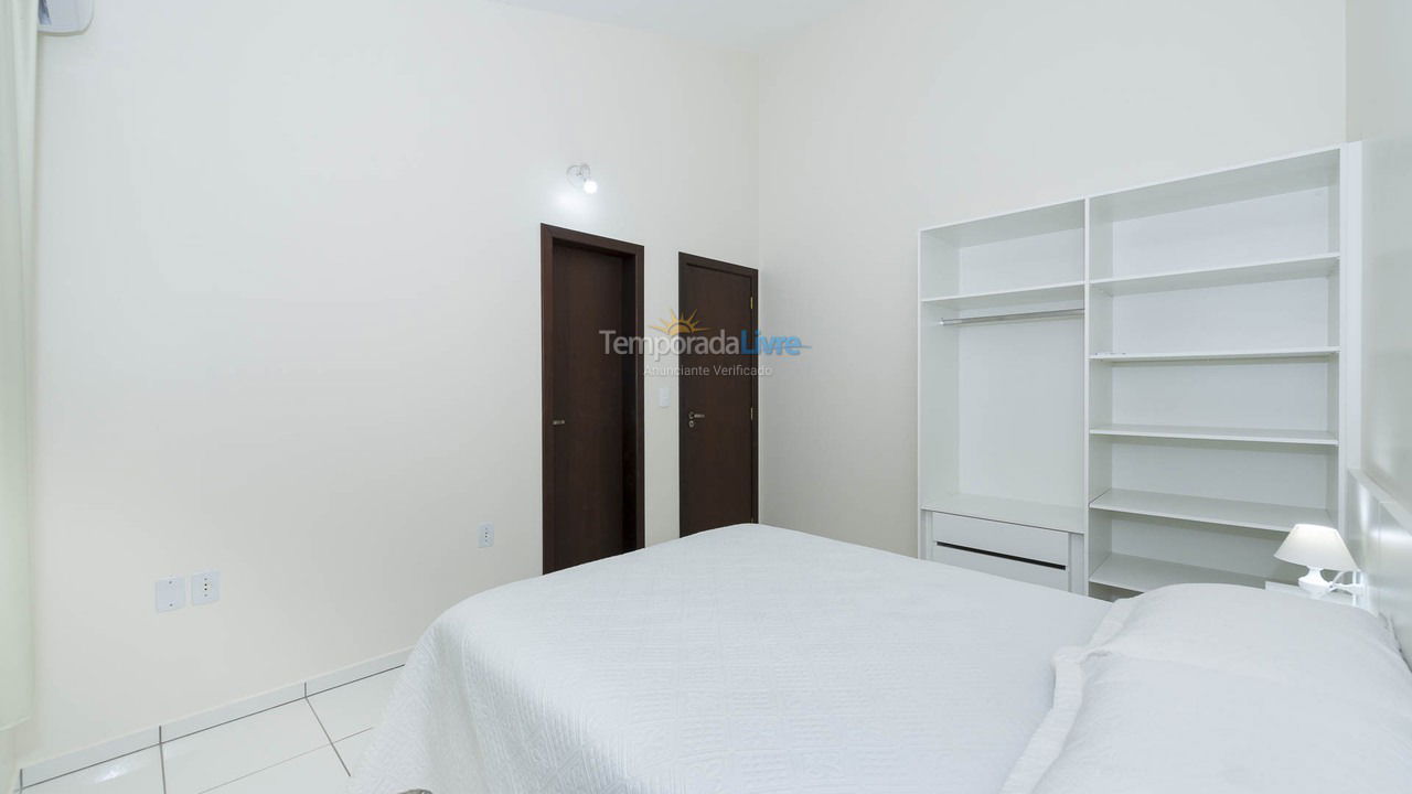 Casa para aluguel de temporada em Bombinhas (Canto Grande)