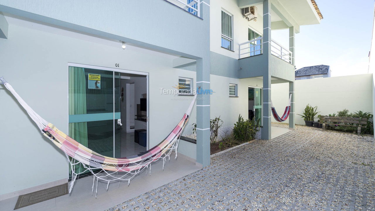 Casa para aluguel de temporada em Bombinhas (Canto Grande)