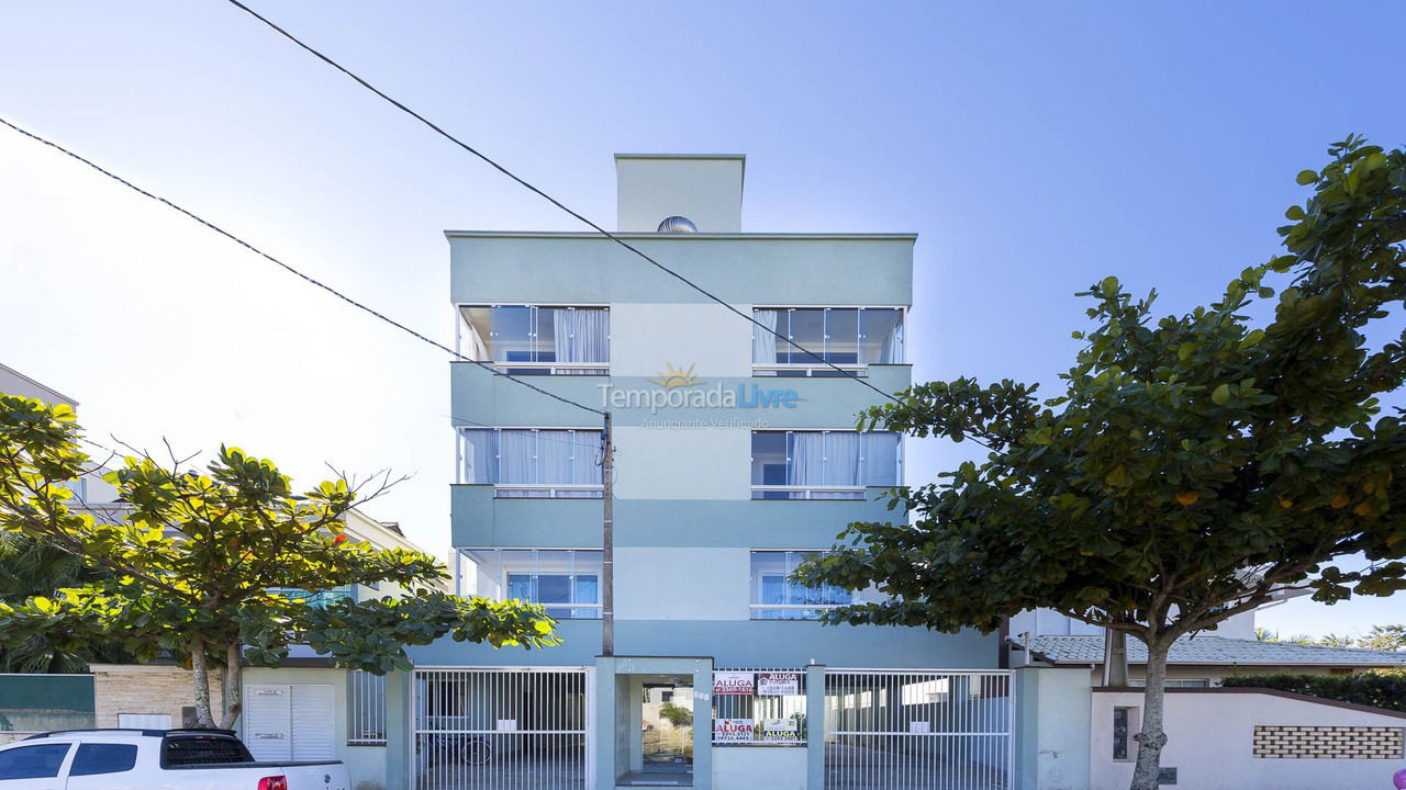 Casa para aluguel de temporada em Bombinhas (Canto Grande)