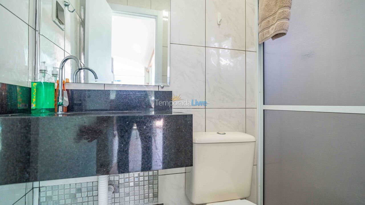 Casa para aluguel de temporada em Bombinhas (Canto Grande)