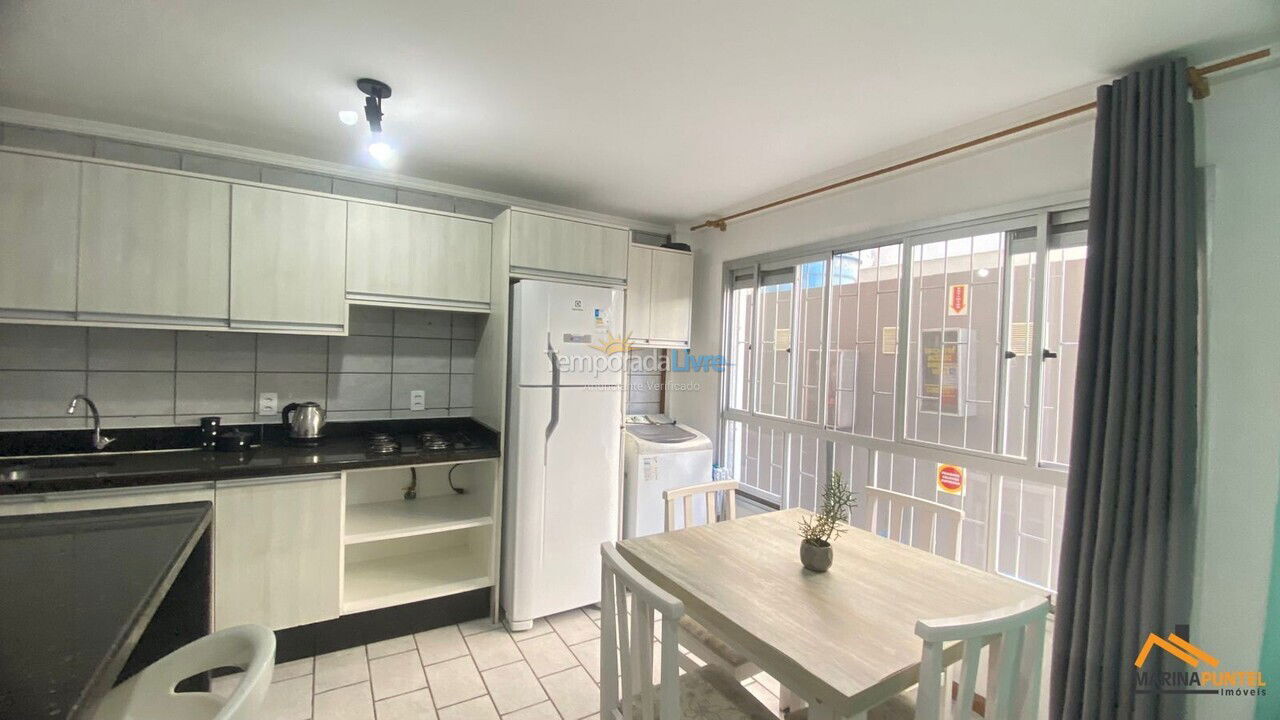 Apartment for vacation rental in Florianópolis (Jurere Tradicional)